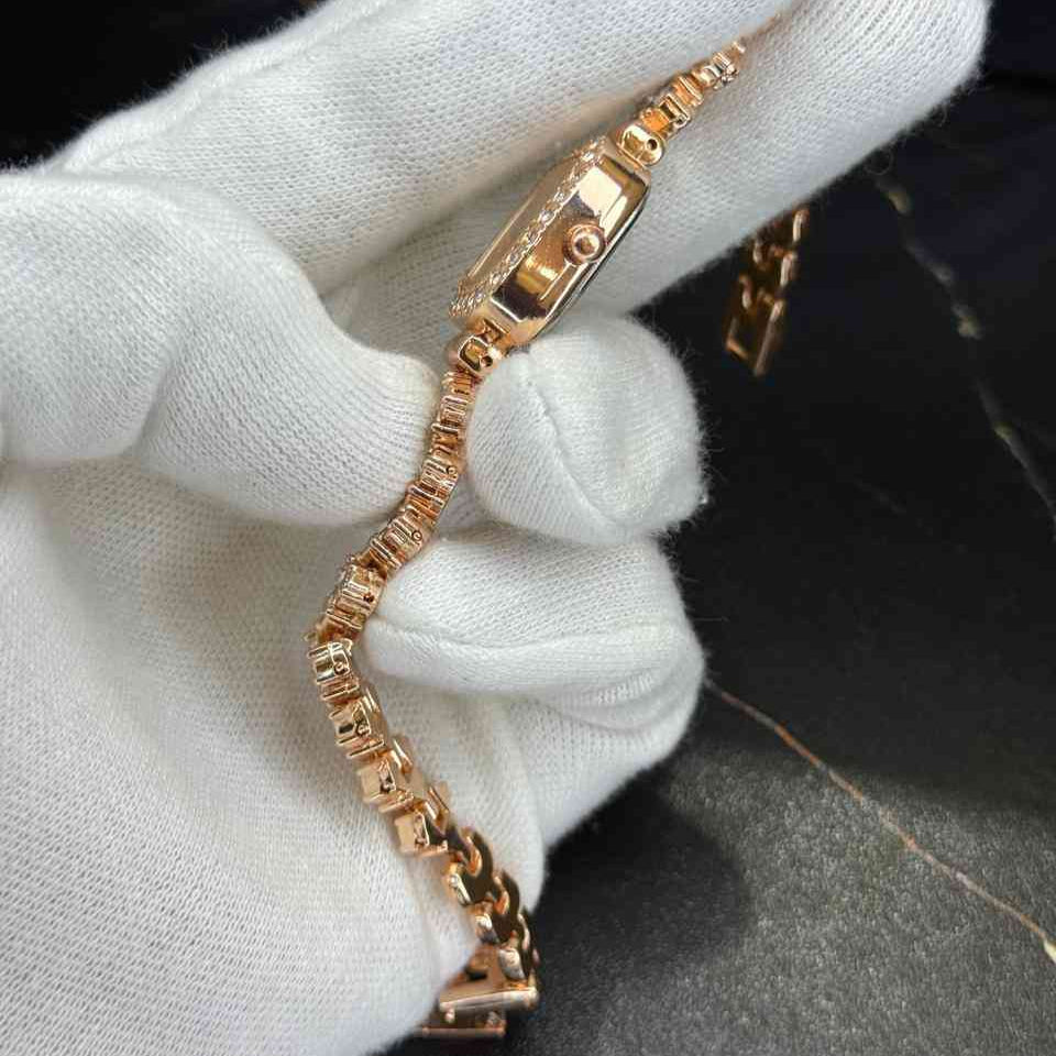 Titan Royal Crown Premium Lady Watch