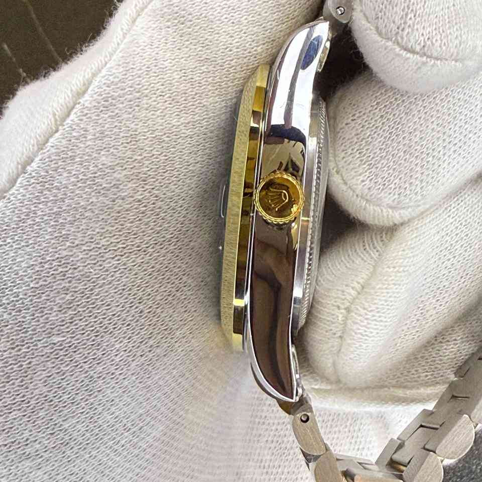 Rolex Oyster Perpetual Datejust